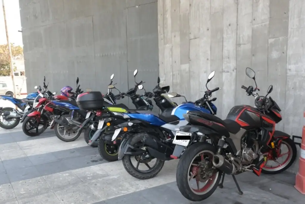 Imagen ¿Andas en moto? Estudiantes de Veracruz lanzan campaña y esto es lo que buscan cambiar