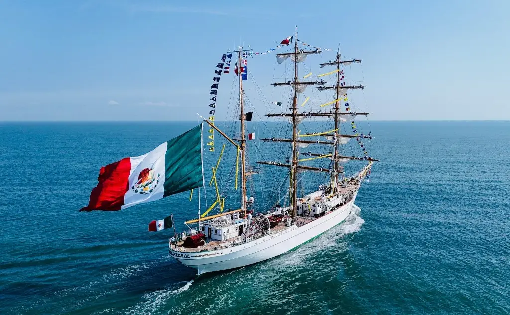 Imagen ¿Por qué el Buque Escuela Cuauhtémoc no participó en el desfile de veleros por el 250 aniversario de EU?