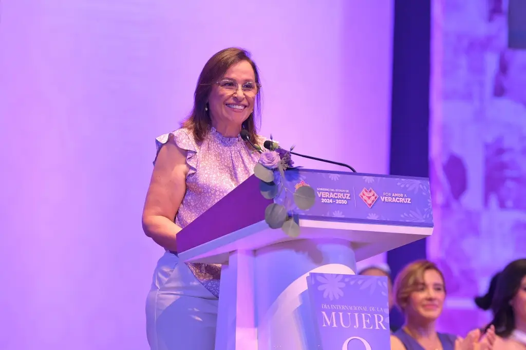 Imagen ¿Nahle pondrá su nombre a un salón del Palacio de Gobierno? Esto dijo gobernadora