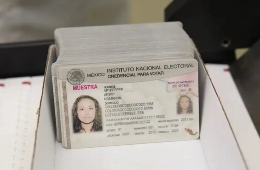 Imagen ¿Qué cambiará en la credencial del INE? Ahora podrás elegir mostrar estos datos