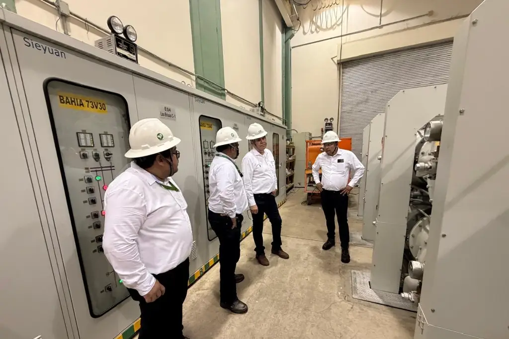 Imagen Directora de la CFE supervisa atención a usuarios y operación del sistema eléctrico en Veracruz