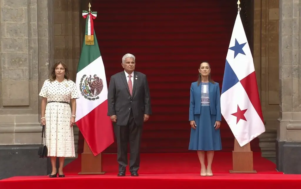 Imagen Sheinbaum recibe al presidente de Panamá en Palacio Nacional