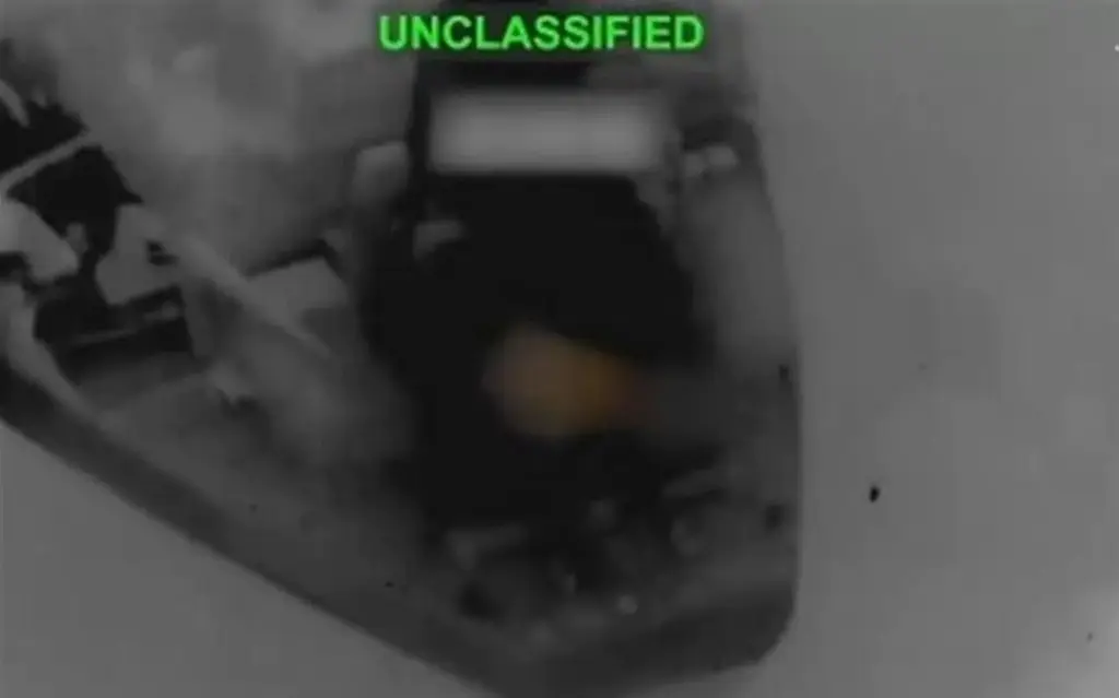 Imagen Ejército de EU ataca y deshabilita buque petrolero que se dirigía a Irán