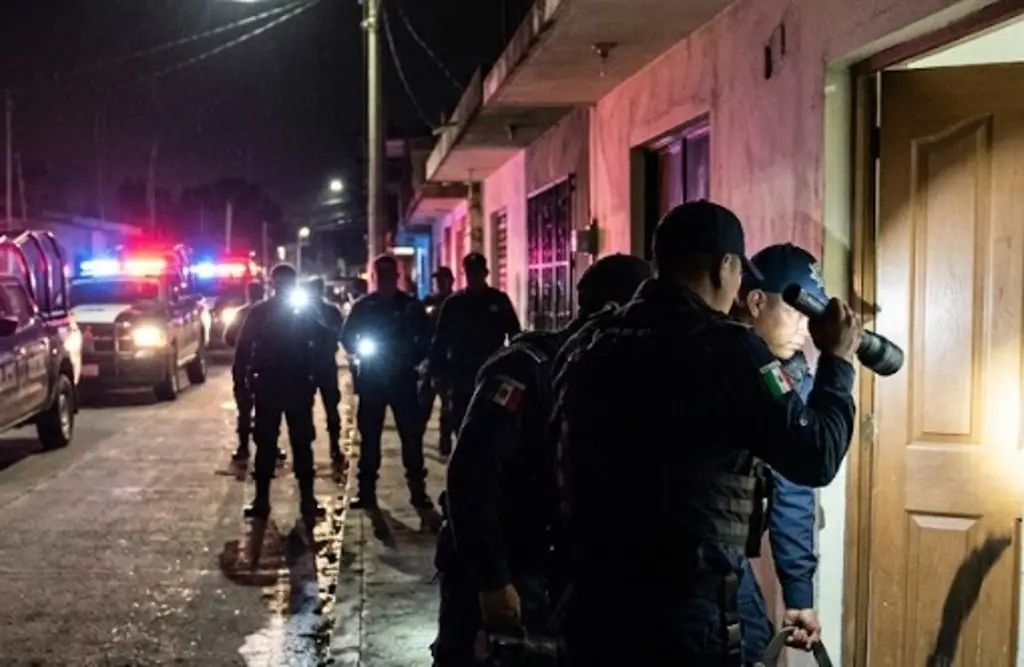 Imagen ¿Qué es un cateo como los que realizan en Veracruz? Esto explica experto penalista