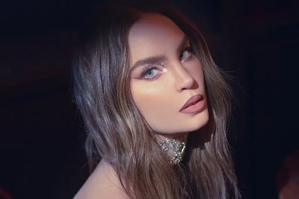 Imagen Sorprende Belinda con cambio de look y revela que tiene esta condición médica