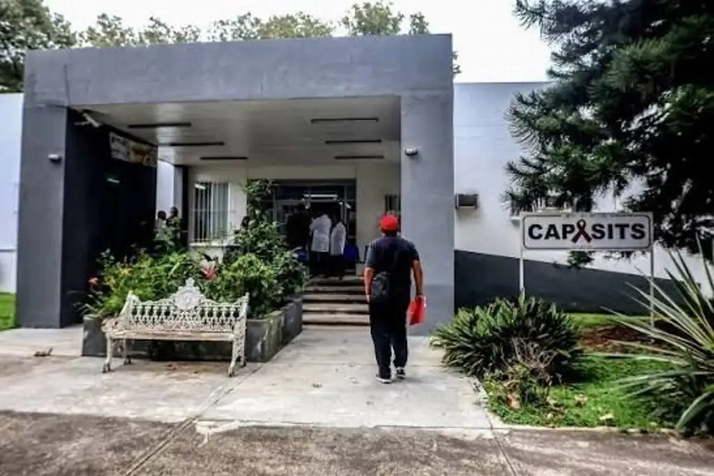 Imagen Denuncian graves carencias en centros que atienden a personas con VIH en Veracruz