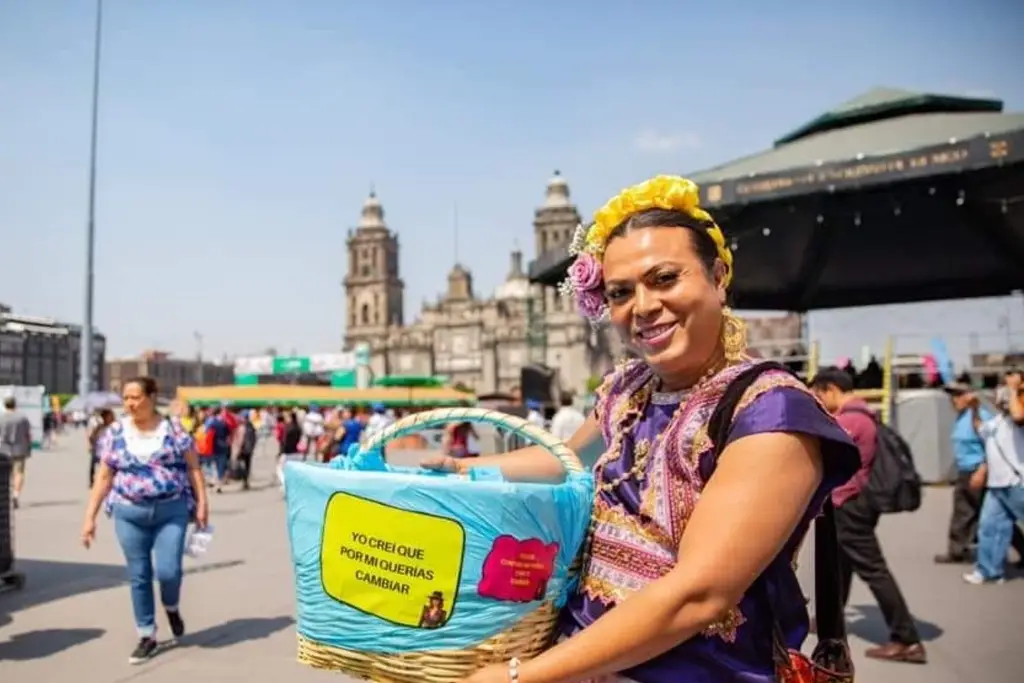 Imagen 'Lady Tacos de Canasta' revela que extorsión la llevó a cerrar su local