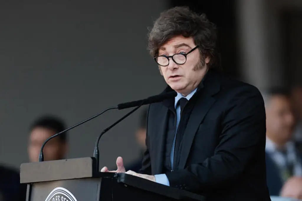 Imagen Javier Milei acusa a gobiernos de México y Brasil de financiar 'campaña antiargentina'