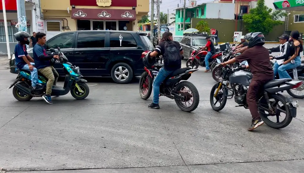 Imagen La última caravana de Kevin: motociclistas le dieron el último adiós en Veracruz (+ video)