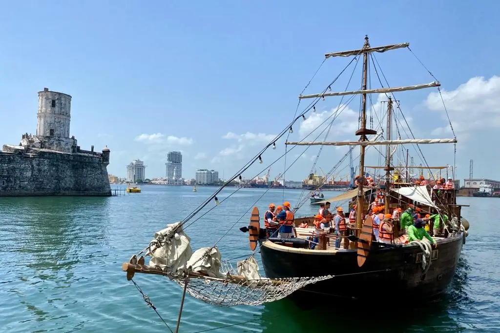 Imagen Guías de turistas piden visitar la histórica fortaleza de San Juan de Ulúa en estas vacaciones