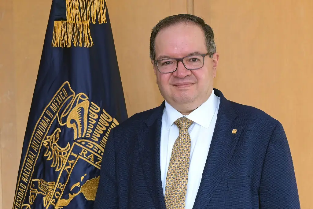 Imagen Rector de la UNAM exhorta a los aspirantes a aprobar de forma honesta