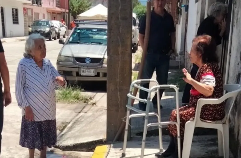 Imagen Desalojan de su casa a adulta mayor de 95 años en Ciudad Mendoza, Veracruz; esto se sabe