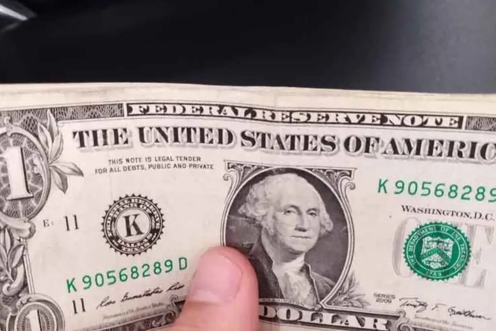 Imagen Peso inicia agosto con avance ¿En cuánto venden el dólar?