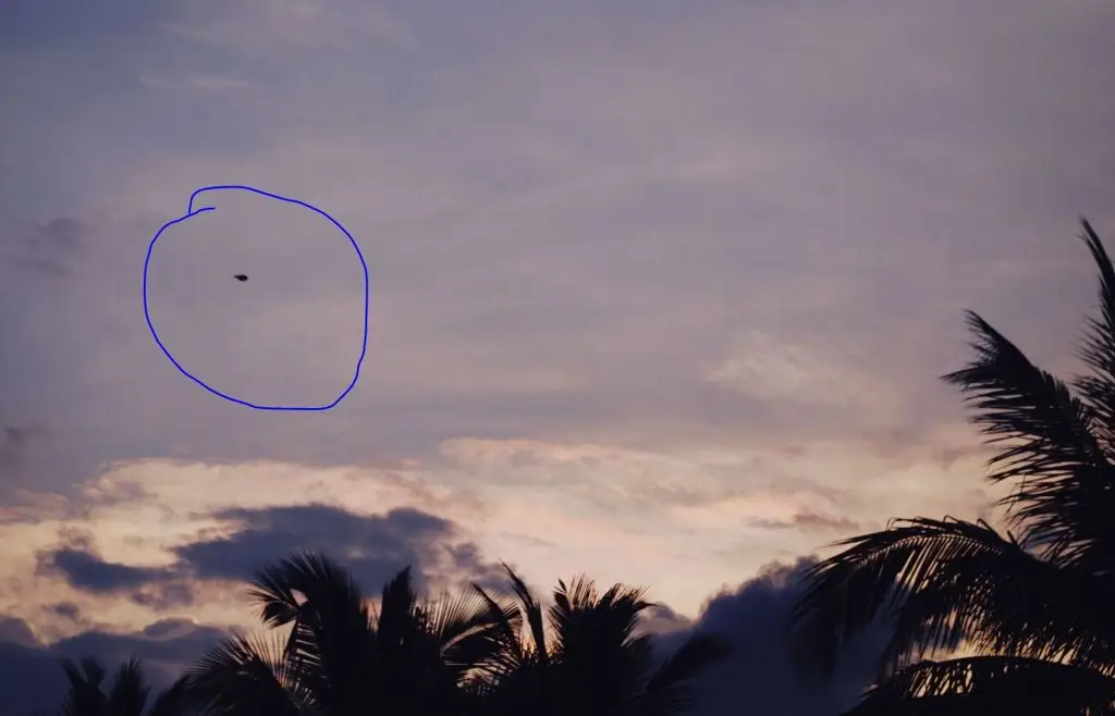Imagen ¿OVNIs en Veracruz? CONAGUA explica qué son los misteriosos objetos que aparecen en el cielo (fotos)