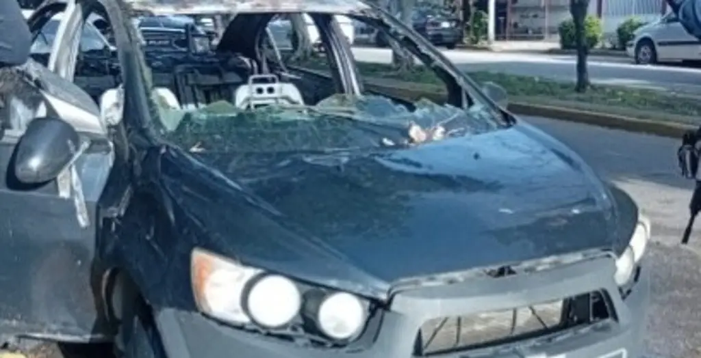 Imagen Incendian carro con bombas molotov al sur de Veracruz; esto se sabe 