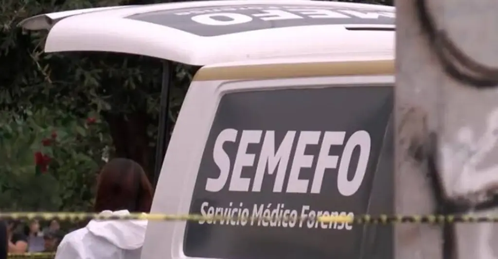 Imagen Muere trabajador tras volcadura de pipa en camino al pozo KREM-1 den Las Choapas