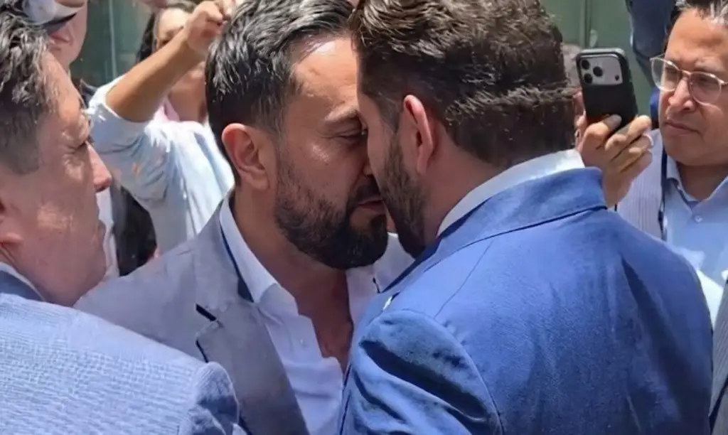 Imagen Mier pide esto a Morena para evitar 'teatro o circo' tras pelea de legisladores (+Video)