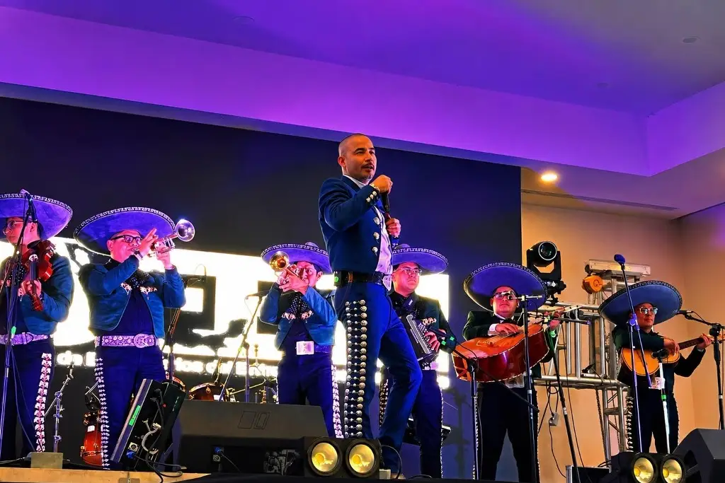 Imagen Germán Montero clausura en Veracruz la Convención Nacional ADEEM Latina 2026