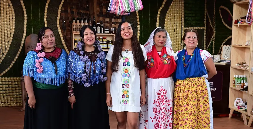 Imagen Así participa Veracruz en inauguración de Feria Internacional del Libro 