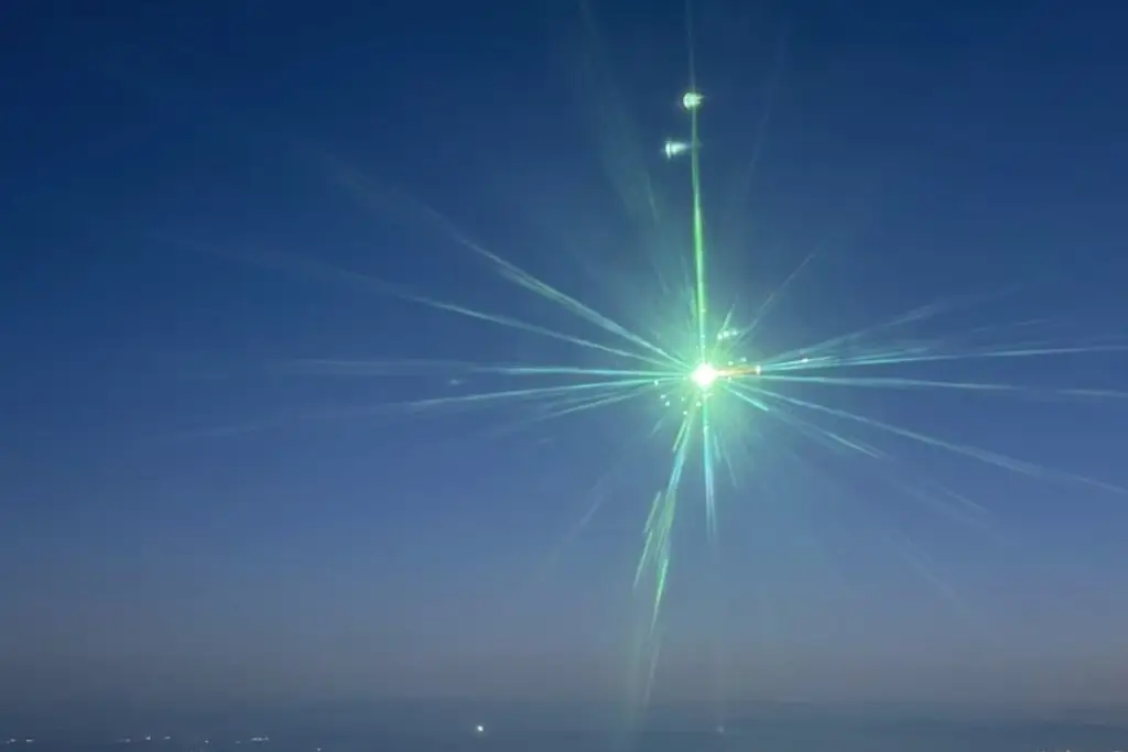Imagen Capta impresionante #luz cuando realizaba su #trabajo ¿Qué fue? (+Video)