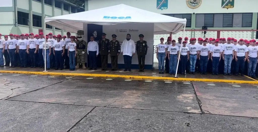 Imagen ¡Juventud al servicio de México! 406 jóvenes inician 
