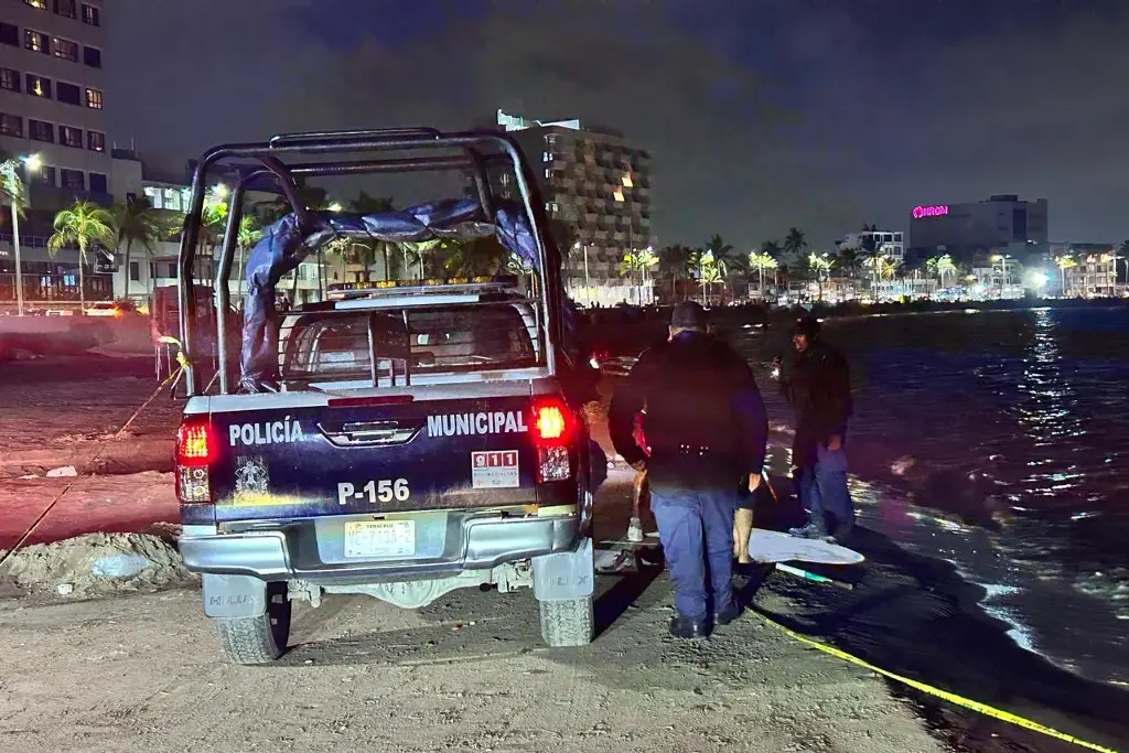 Imagen Movilización policiaca por hallazgo en playa de Veracruz 