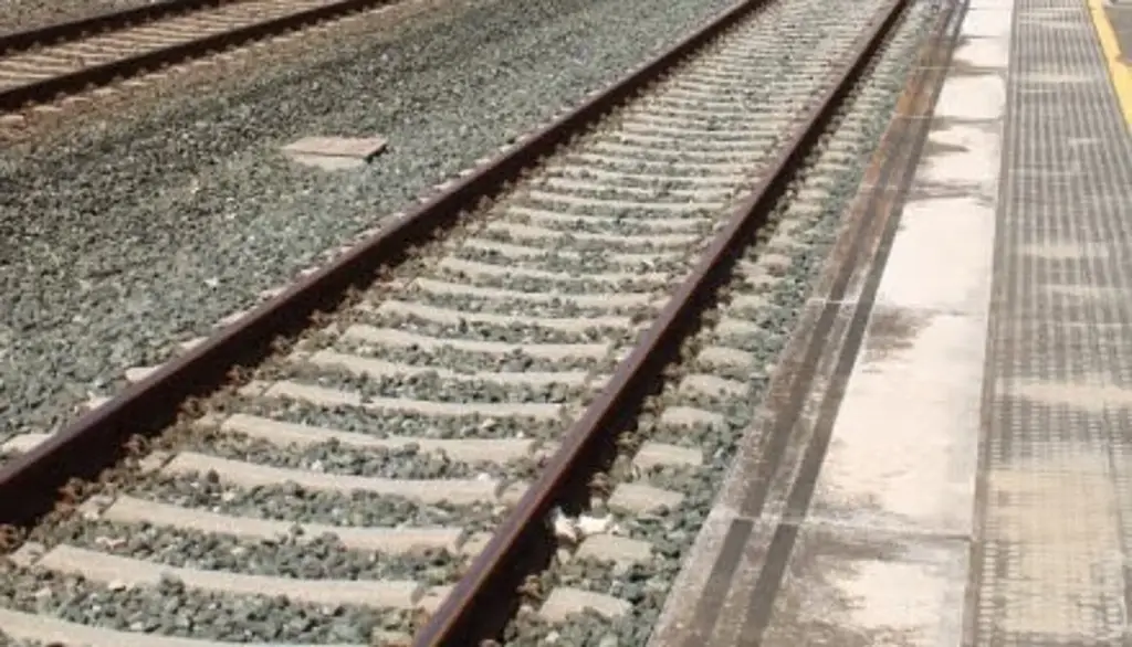 Imagen Se lo lleva el tren al intentar ganarle el paso en Veracruz