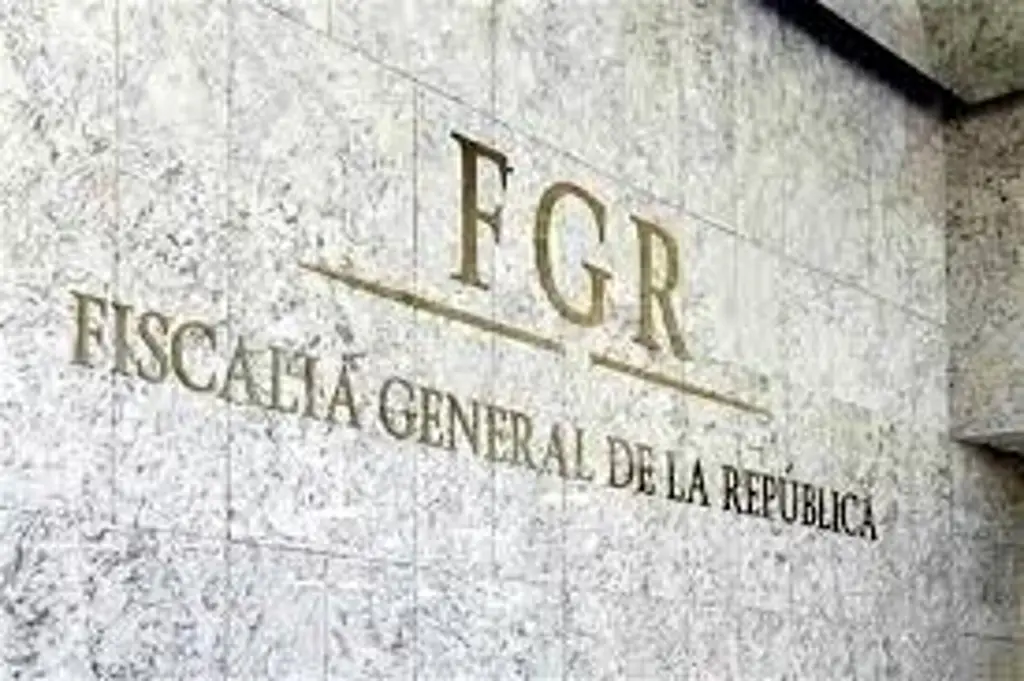Imagen FGR logra sentencia a 4 integrantes de grupo criminal en Veracruz ¿Cuánto les dieron de prisión?