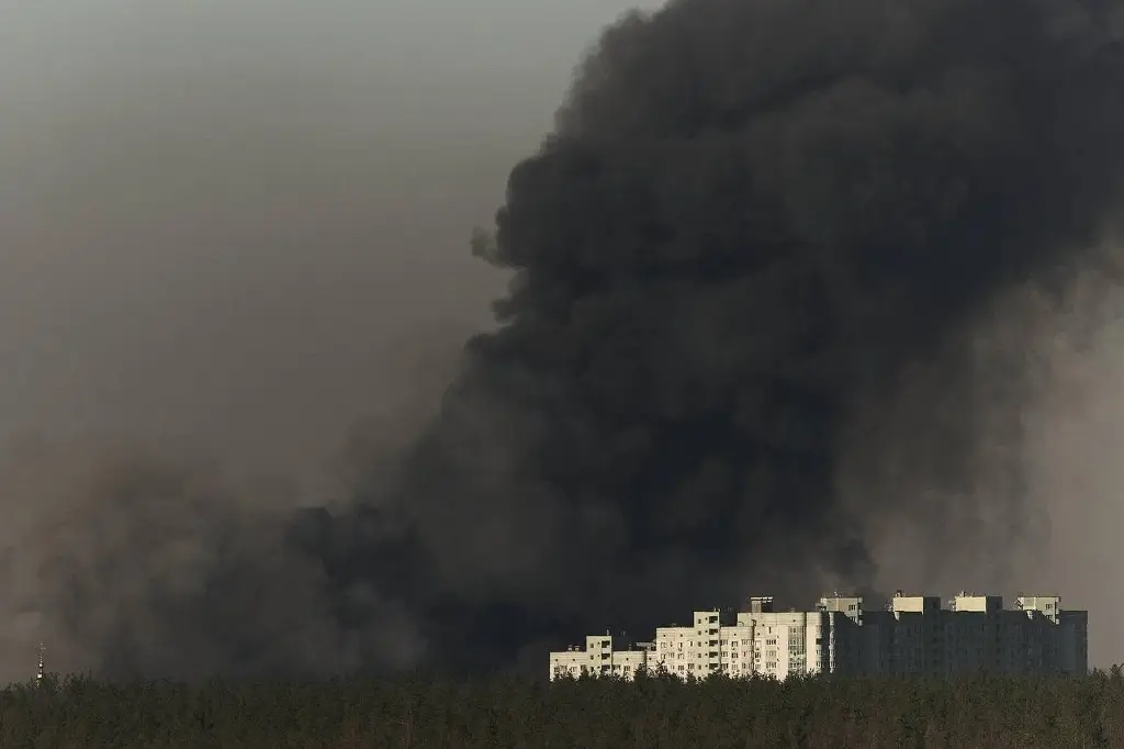 Imagen Rusia 'golpea' la capital ucraniana en ataque masivo con misiles y drones
