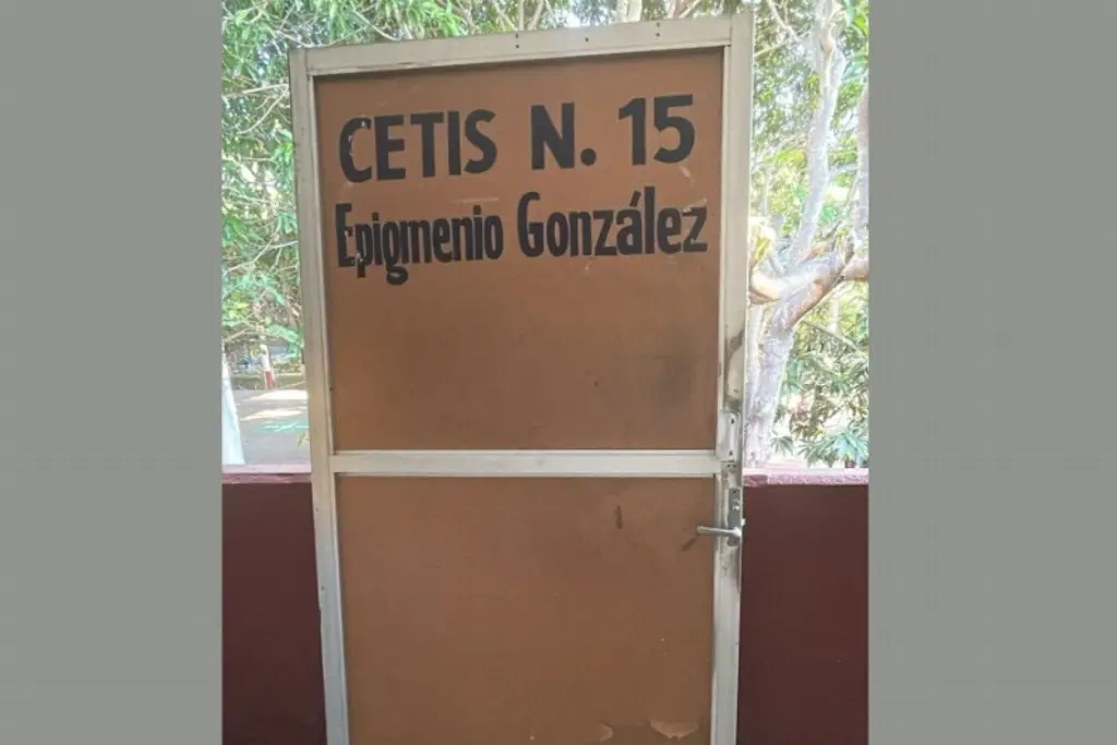 Imagen Con empujones inició la agresión en el CTIS 15 de Veracruz; esto es lo que se sabe