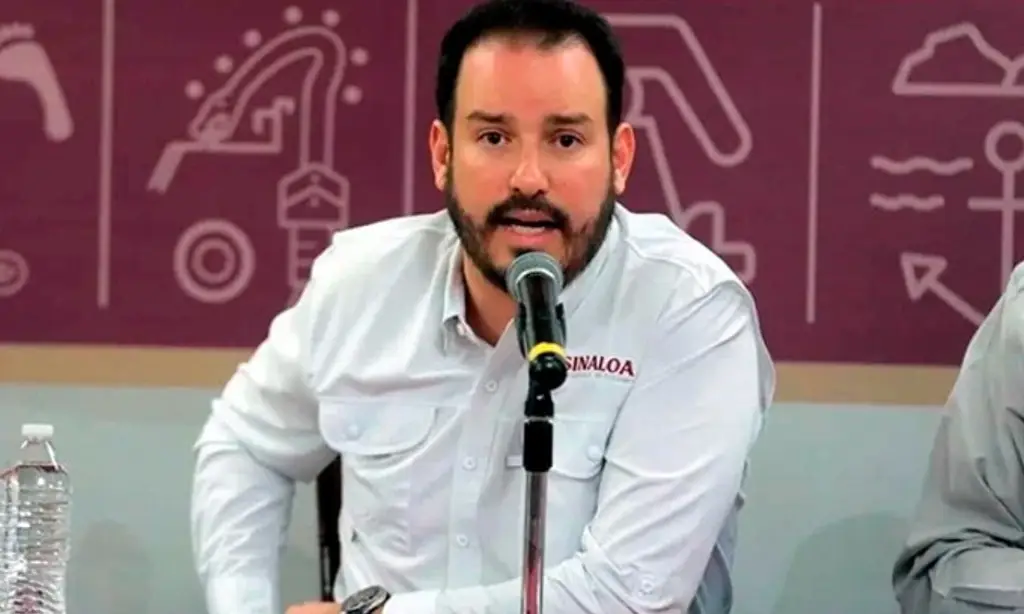 Imagen UIF bloquea cuentas de exsecretario de Economía de Sinaloa y esto más
