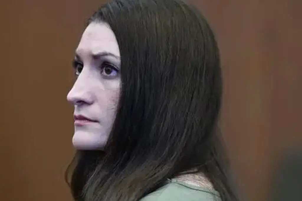 Imagen Acusada de matar a sus 3 hijos pide a Trump que la indulte