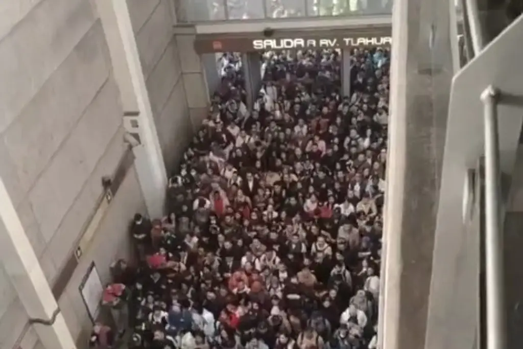 Imagen Reportan miles de afectados por caos en Línea 12 del Metro; solo opera este tramo (+Video)