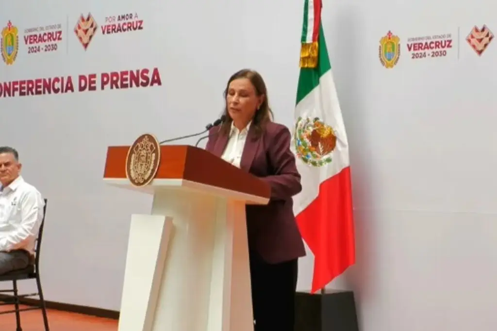 Imagen Fiscalía de Veracruz busca a alcalde de Coahuitlán por realizar disparos en fiesta patronal