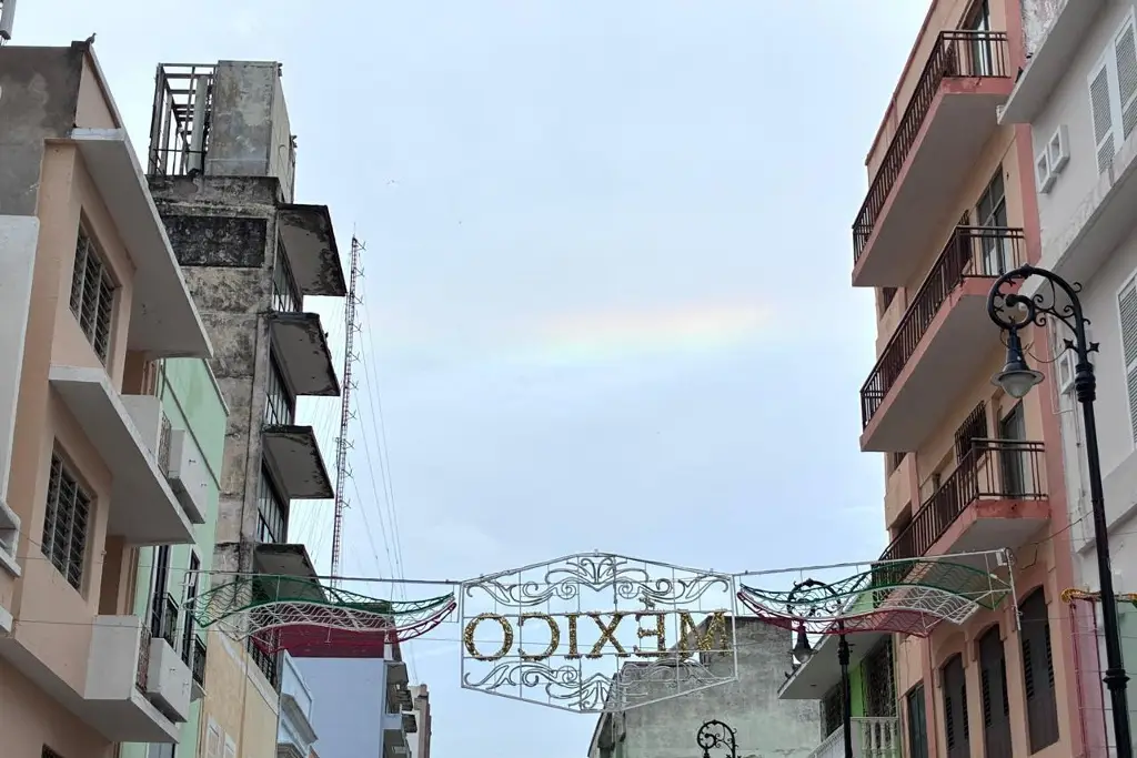 Imagen Arcoíris ilumina el cielo de Veracruz (FOTOS)