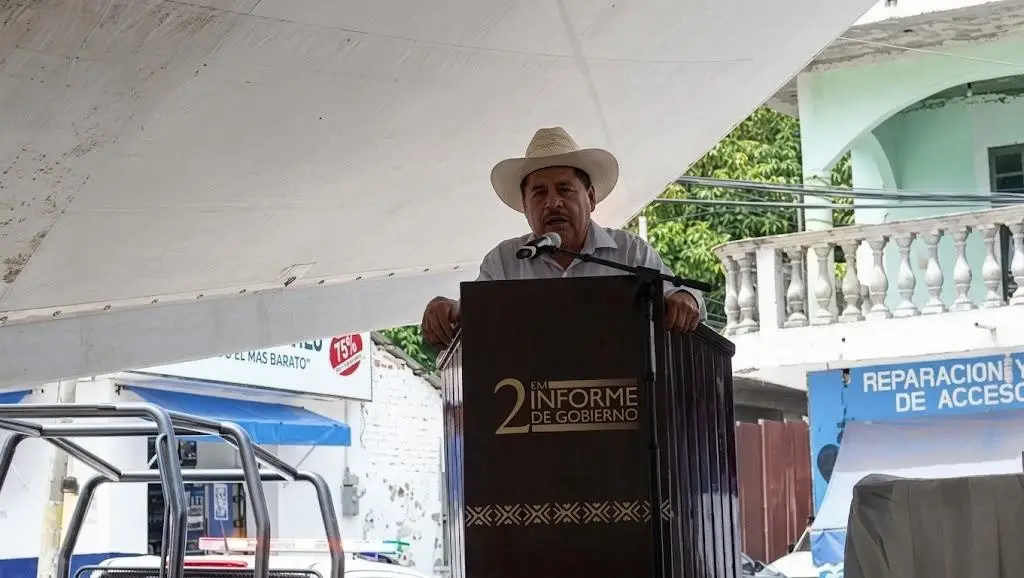 Imagen 'Compa Memo' pide a 'padre Chayo' 'no meterse' en política tras asesinato de otro cura 