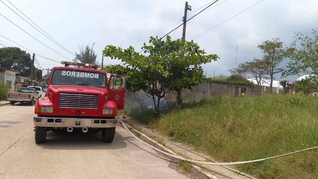 Imagen Reportan fuerte olor a amoniaco en Acayucan y Soconusco