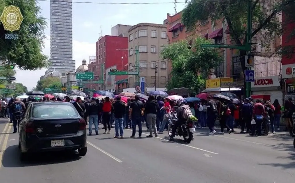 Imagen Marcha por Ayotzinapa toma calles de CDMX a 12 años de la desaparición de 43 normalistas