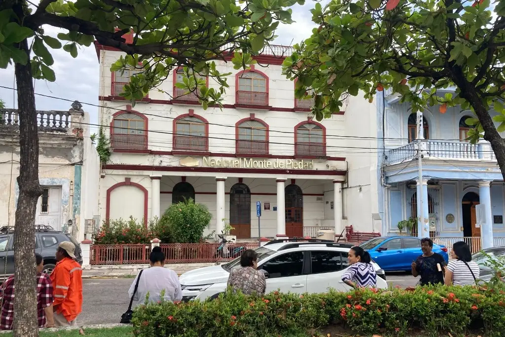 Imagen Tras casi un año de huelga, clientes esperan recuperar sus prendas en Monte de Piedad