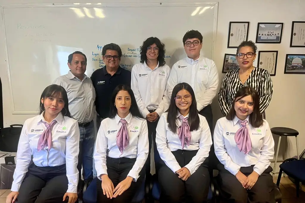Imagen Estudiantes de Veracruz crean aplicación para apoyar la salud mental; competirán a nivel nacional