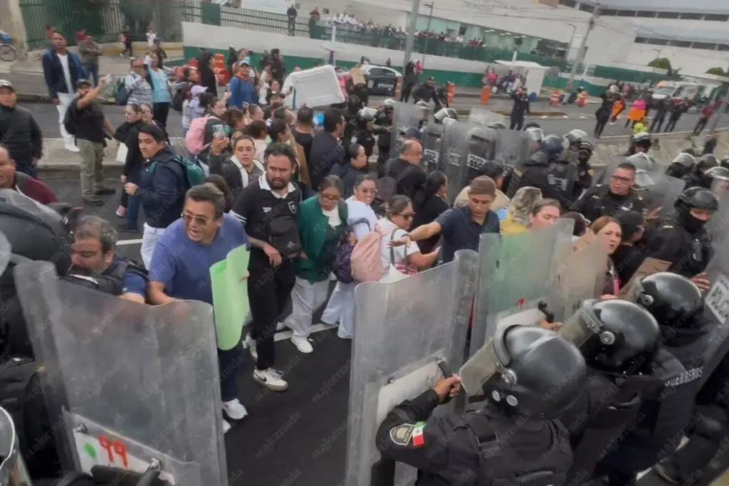 Imagen Cierres por protestas de trabajadores del IMSS afectan CDMX; estas son las zonas