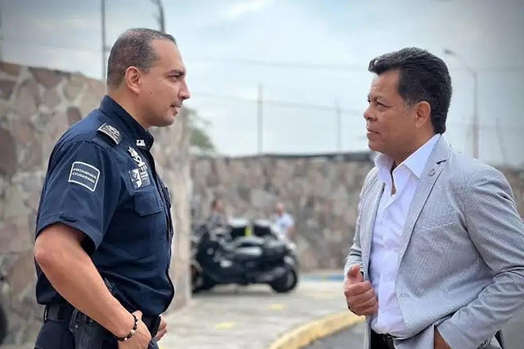 Imagen Exigen destitución del secretario de Seguridad de Jalisco por represión policial