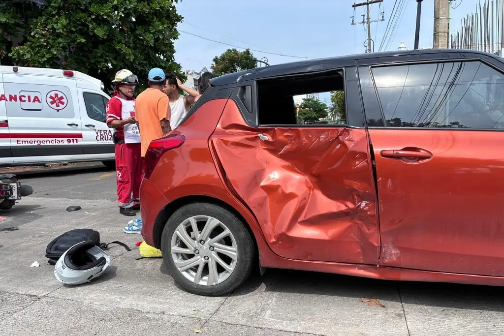 Imagen Viajaron del Edomex para competir en Veracruz, pero chocaron contra un motociclista