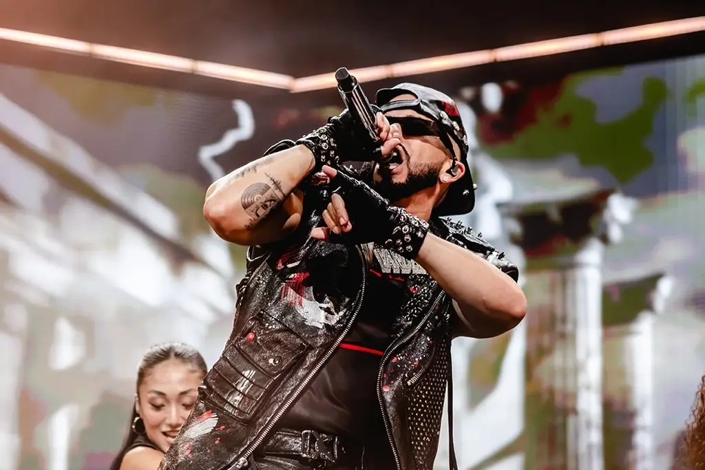 Imagen ¿Tocas violín o cello? Yandel busca músicos para su concierto sinfónico 