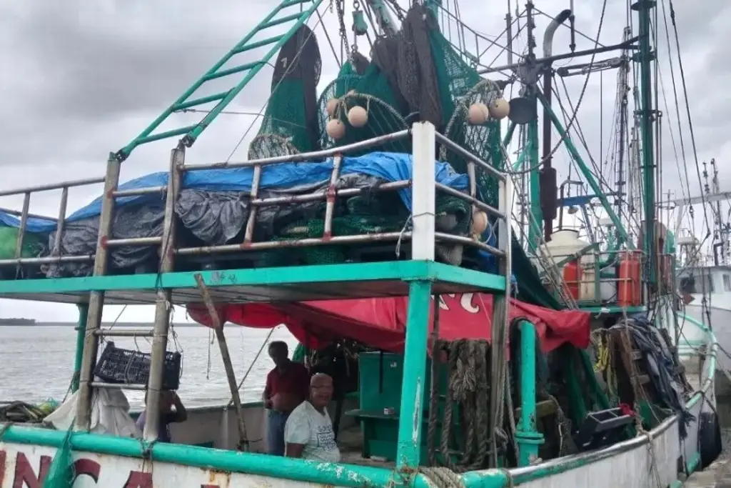Imagen Pesca de camarón en Alvarado, al borde de desaparecer: pescadores