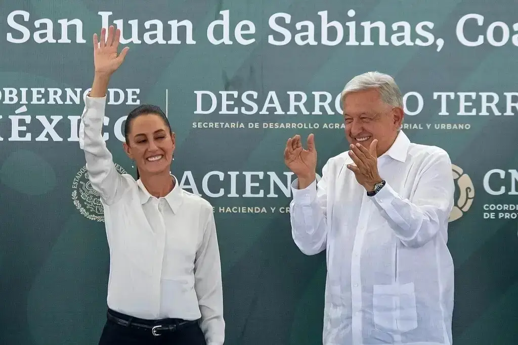 Imagen Sheinbaum niega que AMLO prepare una gira por México