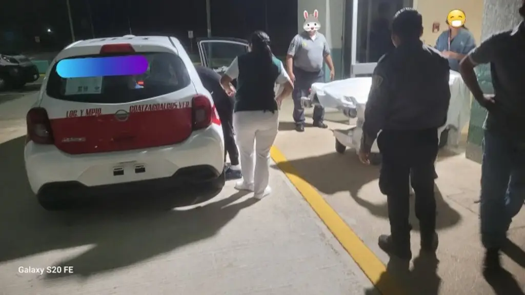 Imagen Mujer da a luz en un taxi; ¿a donde se dirigía?