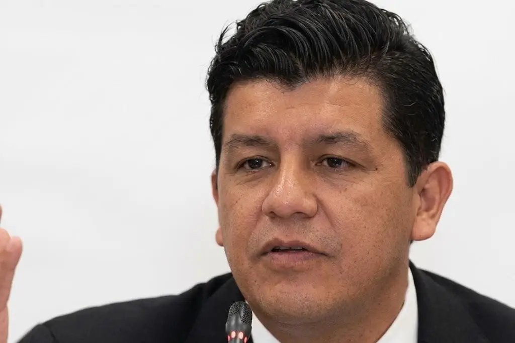 Imagen Investigan 18 expedientes por corrupción en el INE: contralor ¿Contra quién?