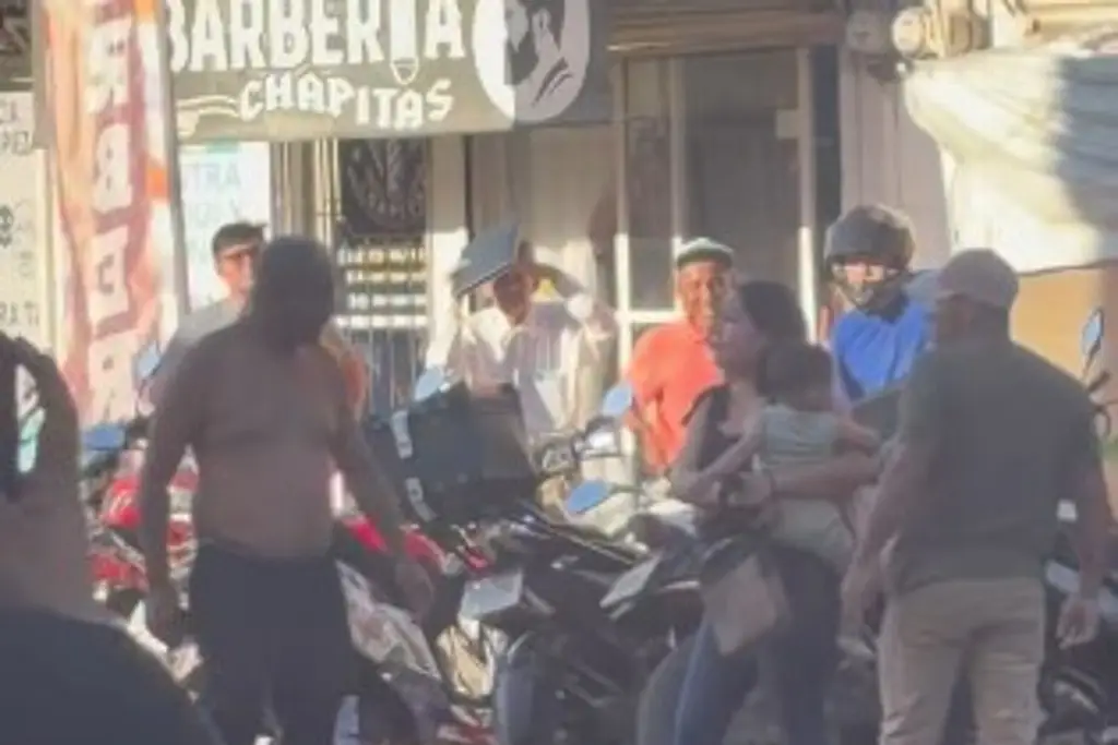 Imagen Se arma pelea en zona mercados de Veracruz pero ocurre lo que nadie esperaba (+Video)