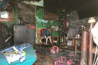 Imagen Incendio deja sin nada a una familia en Boca del Río